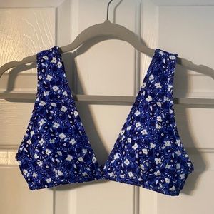 Floral plunge bikini top
